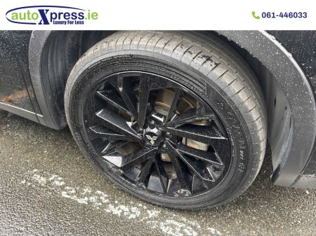 2023 Mitsubishi Outlander PHEV 4WD BLACK EDITION, Low mileage, Reversing camera thumbnail