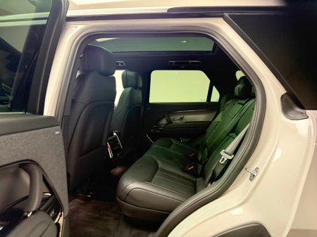 2026 Land Rover Range Rover Sport 261 (2026) RANGE ROVER SPORT EDITION €137,990 thumbnail