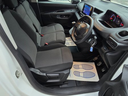 2022 Peugeot Partner - thumbnail 20