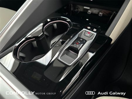 2026 Audi Q5 €652 p/m - SE E-HYBRID QUATTRO 299BHP A/T €73,450 thumbnail