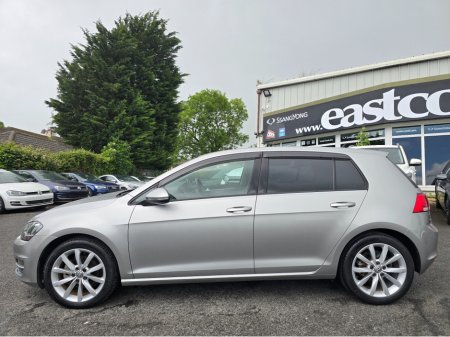 2016 Volkswagen Golf ( 162 REG ) 1.4 HIGHLINE EDITION ALCANTARA SEATS PRIVACY GLASS REVERSING CAMERA - SIMI DEALER - LOW ROAD TAX BAND €16,450 thumbnail