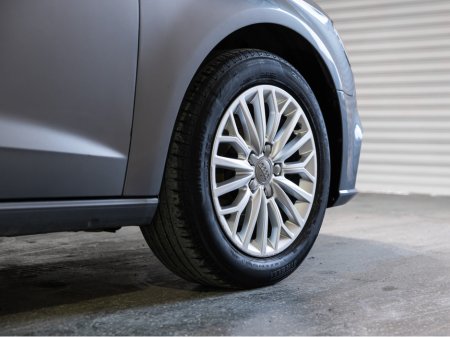 2018 Audi A3 - thumbnail 11