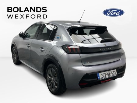 2022 Peugeot 208 - thumbnail 3