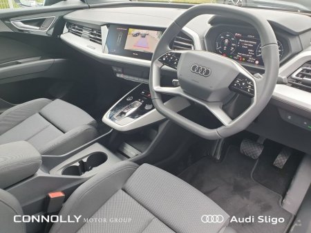 2025 Audi Q4 e-tron DEMO 45 Sport 286HP Auto - Larger Battery - Reversing Camera - Heated Seats - €49,450 thumbnail