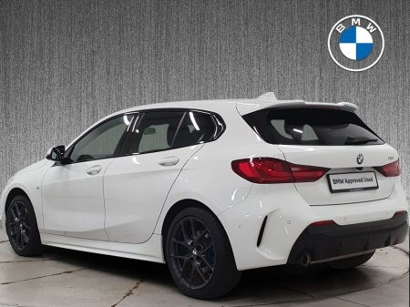 2023 BMW 1 Series 118i M Sport Hatch 5-door / Pro Pack €32,995
