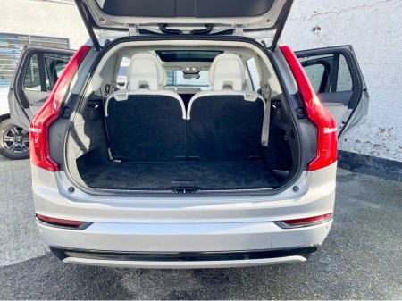 2023 Volvo XC90 - thumbnail 26