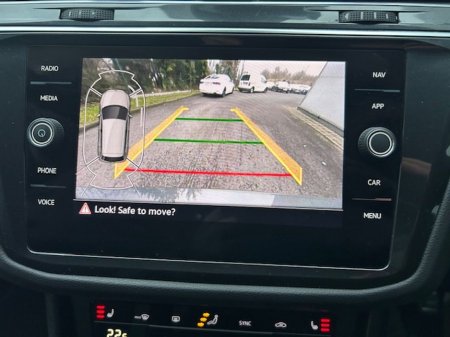 2023 Volkswagen Tiguan - thumbnail 12