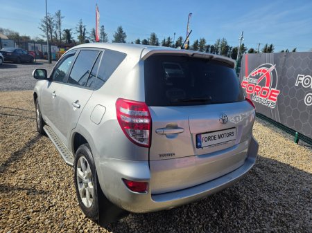 2011 Toyota Rav4 - thumbnail 3