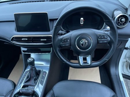 2023 MG HS 1.5 T-GDI Exclusive SUV 5dr Petrol Manual Euro 6 (s/s) (162 ps) thumbnail