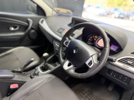 2012 Renault Fluence - thumbnail 18