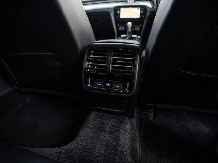 2019 Volkswagen Passat 2019 Passat 2.0d Auto HIGHLINE/High spec/1yr warra €24,888 thumbnail