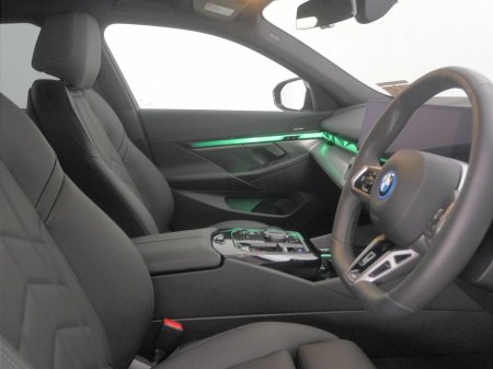 2025 BMW i5 - thumbnail 12