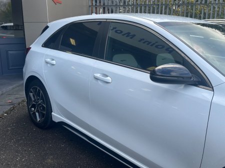 2020 Kia Ceed  €12,154 thumbnail
