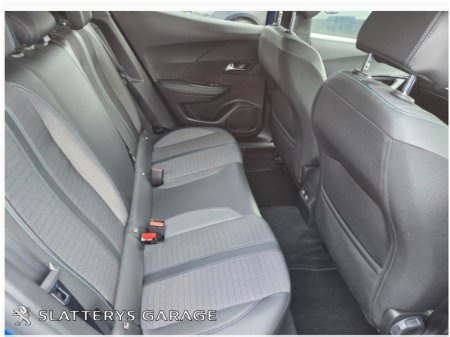 2022 Peugeot 2008 - thumbnail 9