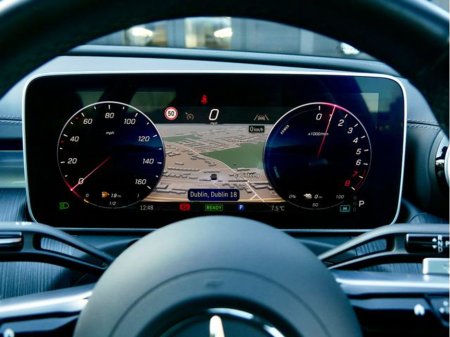 2025 Mercedes-Benz C Class - thumbnail 20