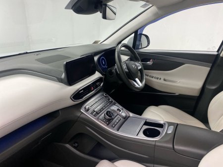 2023 Hyundai Santa Fe 1.6 PHEV 4WD Executive Plus Auto €43,995