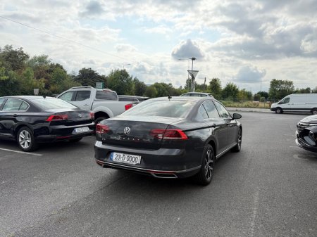 2020 Volkswagen Passat GTE S-A DSG €28,995 thumbnail