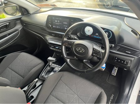 2023 Hyundai Bayon EXECUTIVE AUTOMATIC 1.0 PETROL //HEATED SEATS AND STEERING WHEEL//REVERSE CAMERA// €20,950 thumbnail