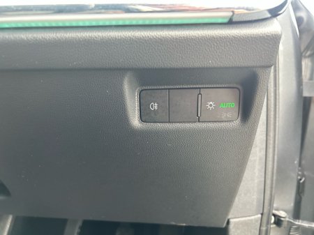 2023 Skoda Enyaq - thumbnail 16