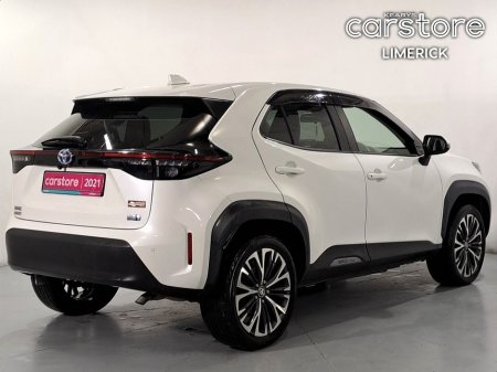 2021 Toyota Yaris Cross - thumbnail 3
