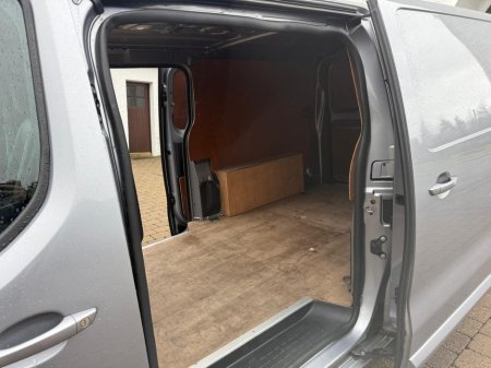 2022 Vauxhall Vivaro SPORTIVE LWB 120BHP €16,995 thumbnail