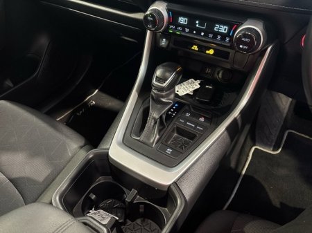 2024 Toyota Rav4 - thumbnail 15