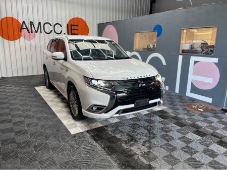 2020 Mitsubishi Outlander €24950 OUTLANDER 2.4 HYBRID / 77k KMs / HEATED SEATS + WHEEL , REVERSE CAMERA , ADAPTIVE CRUISE & MORE €24,950