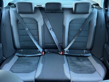 2019 Volkswagen Golf - thumbnail 12