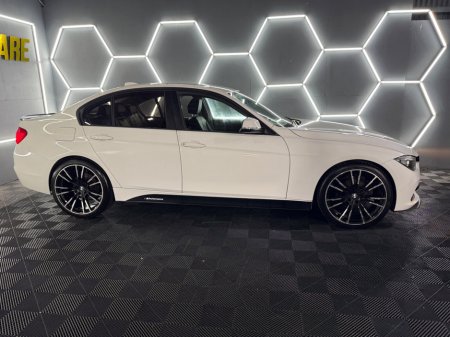 2016 BMW 3 Series 320d EfficientDynamics €13,950 thumbnail