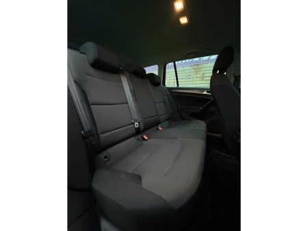 2019 Volkswagen Golf  €18,500 thumbnail