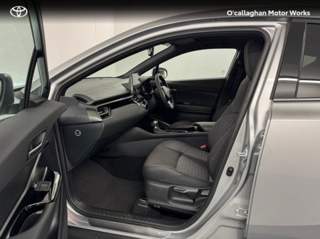 2023 Toyota C-HR HYBRID SPORT 4DR AUTO €33,000 thumbnail