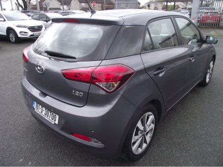 2016 Hyundai i20 - thumbnail 11