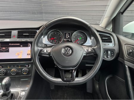 2018 Volkswagen Golf - thumbnail 9