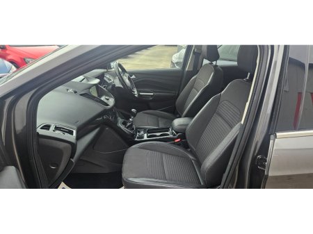 2018 Ford Kuga - thumbnail 21