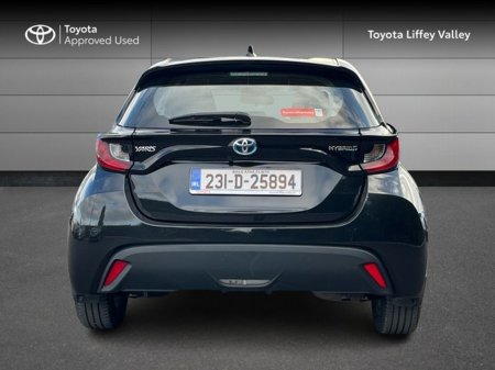 2023 Toyota Yaris - thumbnail 4