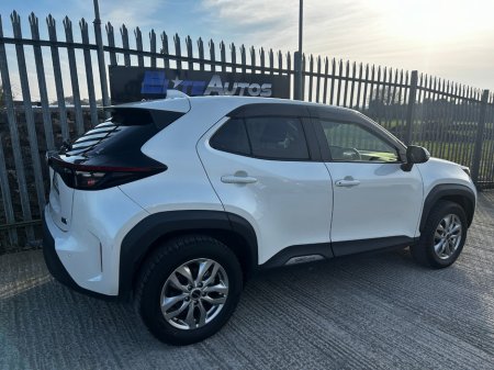2021 Toyota Yaris Cross - thumbnail 7