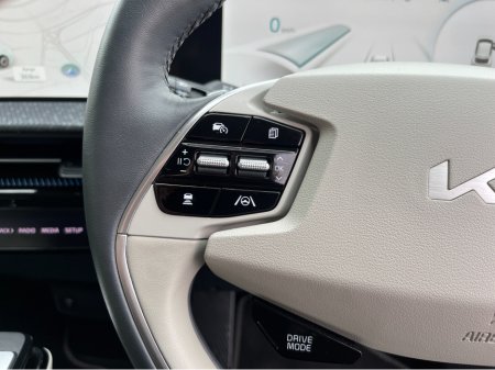 2023 Kia EV6 EARTH EV //HIGH SPEC//LEATHER ELECTRIC HEATED SEATS//HEATED STEERING WHEEL//REVERSE CAMERA//SAT NAV// €27,950 thumbnail