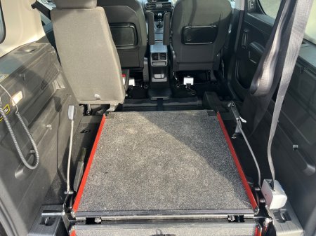 2025 Peugeot Rifter - thumbnail 12