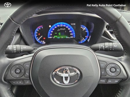 2023 Toyota Corolla COROLLA HYBRID LUNA H/B €27,900 thumbnail