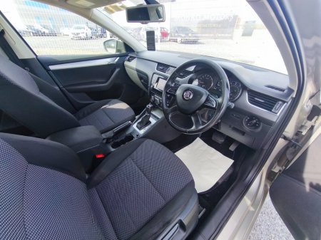 2015 Skoda Octavia - thumbnail 16