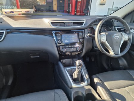 2017 Nissan Qashqai - thumbnail 28