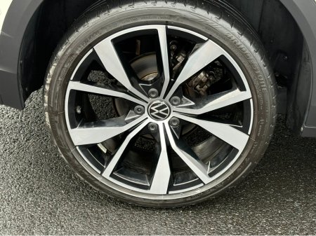 2023 Volkswagen T-Roc R-LINE 2.0TDI 150BHP AUTOMATIC €36,950 thumbnail