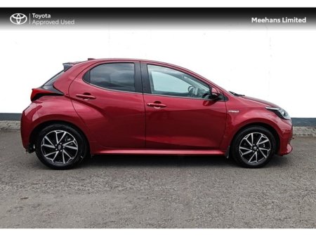 2021 Toyota Yaris YARIS HYB L/SPORT MONO €20,250 thumbnail