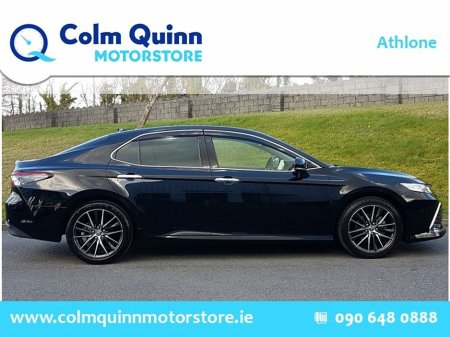 2021 Toyota Camry - thumbnail 2