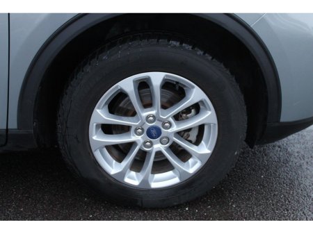 2024 Ford Kuga 2.5 Duratec 225PS PHEV Titanium Auto €32,950 thumbnail