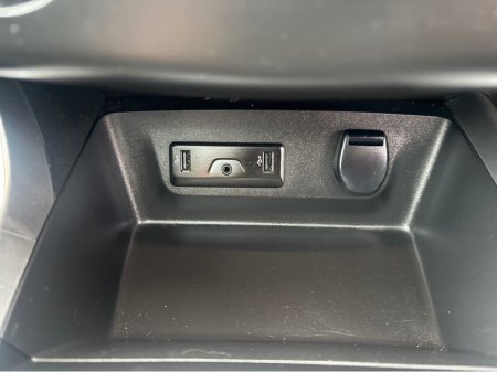 2016 Renault Kadjar SIGNATURE NAV ENERGY DC 4DR A thumbnail