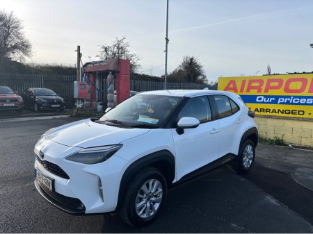 2023 Toyota Yaris CROSSLUNA 4DR AUTO Finance Available own this car from €97 per week €22,750