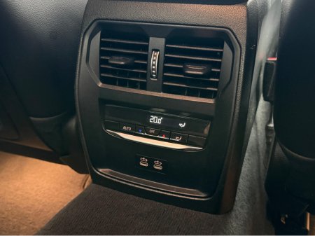 2023 BMW 3 Series - thumbnail 21