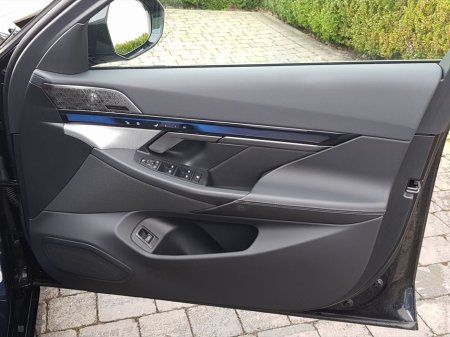 2025 BMW i5 - thumbnail 21