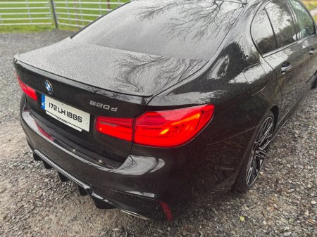 2017 BMW 5 Series - thumbnail 13